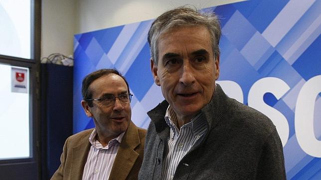 Jáuregui: «Creo que Carme es una de las grandes potencias del PSOE»