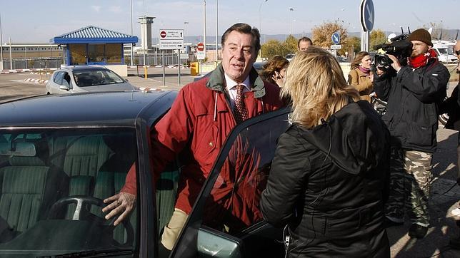 Bretón accede a entrevistarse con su mujer para contestar a lo que le plantee