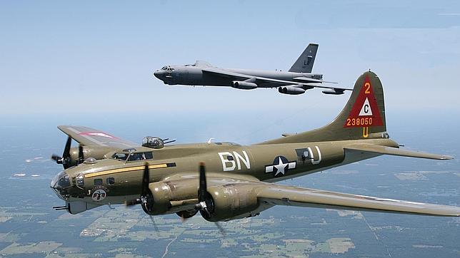 «Bombas fuera. Historia de un bombardero»