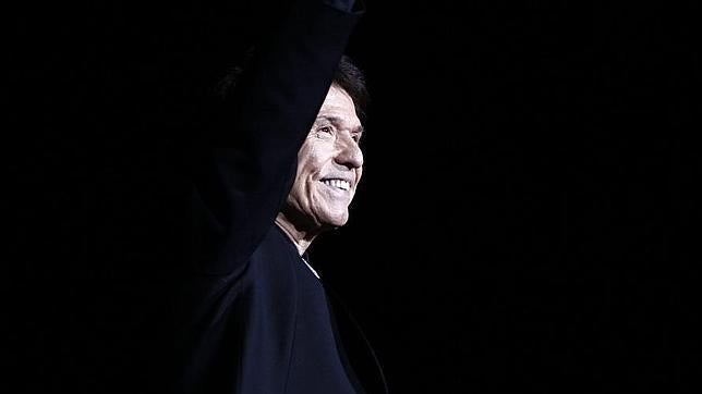 Otra gran noche de Raphael, y quedan 14