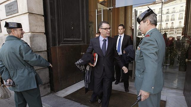 Noche en Sol por no pagar su deuda