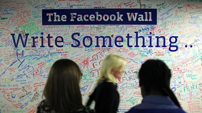 Facebook vuelve a enredar lo privado