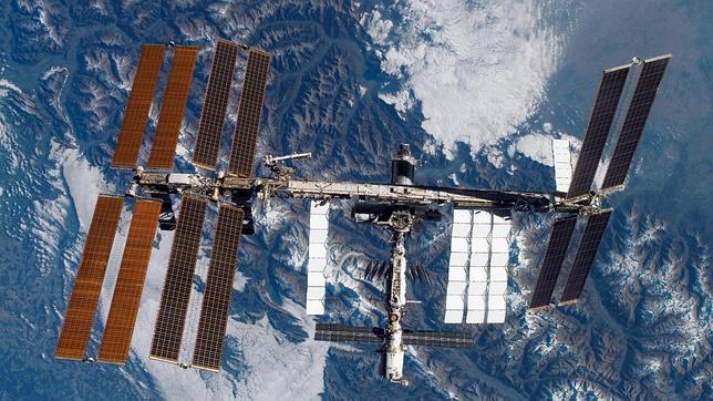 La NASA anuncia el primer vuelo privado de carga a la EEI para febrero de 2012