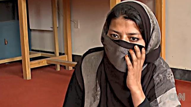 Liberada la afgana encarcelada tras haber sido violada por un familiar