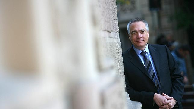 Pere Navarro, un biólogo para oxigenar al PSC