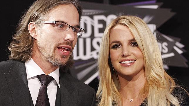Britney Spears acabó malherida en su fiesta de compromiso con Jason Trawick