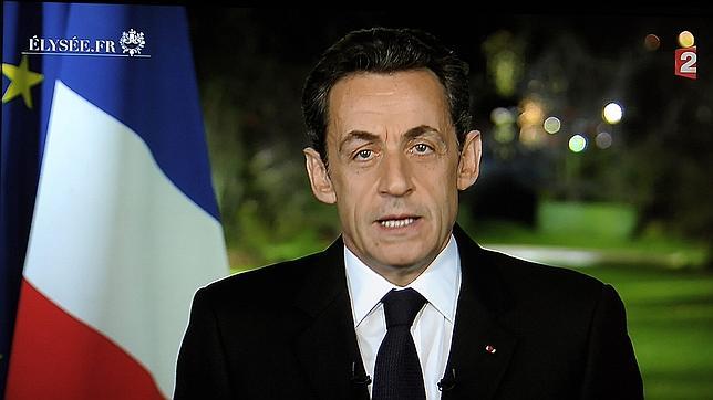 Sarkozy anunciará más medidas, pero no más recortes