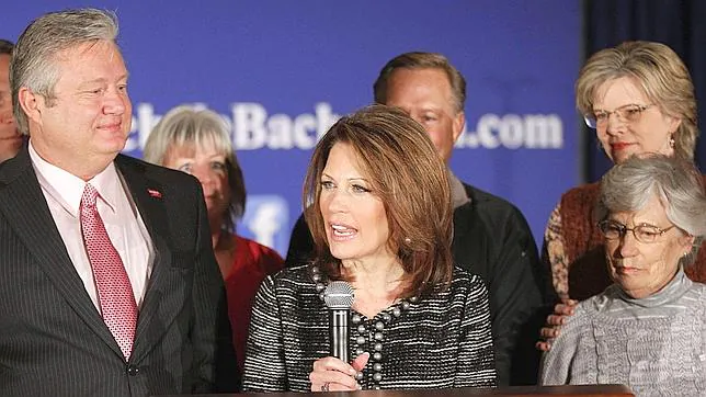 Bachmann abandona la contienda republicana