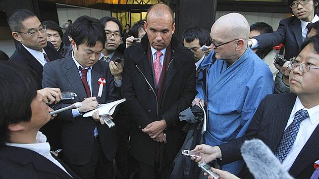 Olympus demanda a 19 directivos por encubrir pérdidas