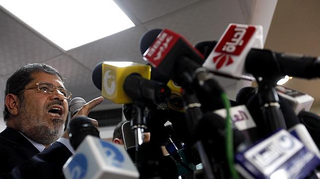 Siete de cada diez escaños del nuevo Parlamento egipcio, para los islamistas