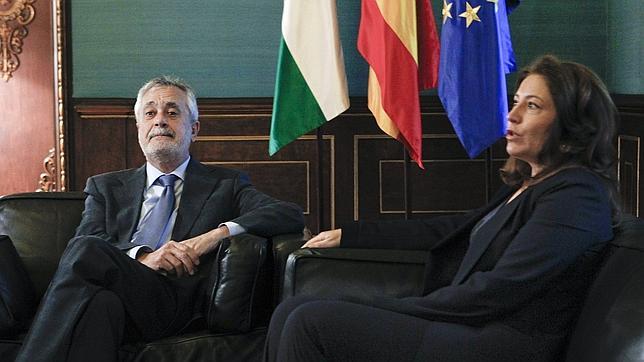 Griñán admite que el caso de los ERE puede tener coste político