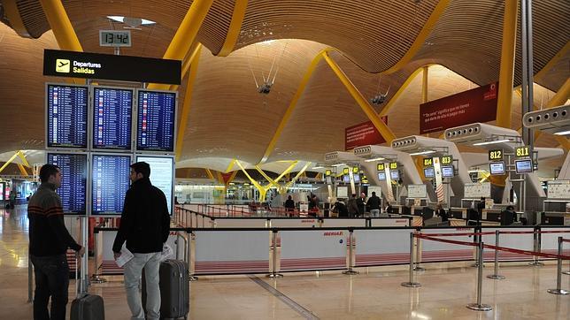 Los trabajadores de tierra de Iberia irán a la huelga todos los lunes y viernes