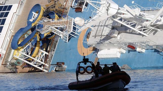 El capitán del «Concordia», dispuesto a asumir responsabilidades si se confirma su «error»