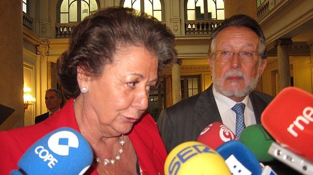 Barberá se declara «impresionada» por ejemplo de humanidad de Camps