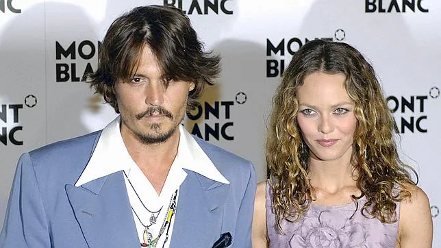 Vanessa Paradis desmiente su ruptura con Johnny Depp
