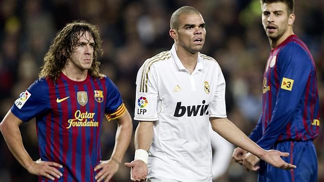 El Camp Nou se enciende con Pepe