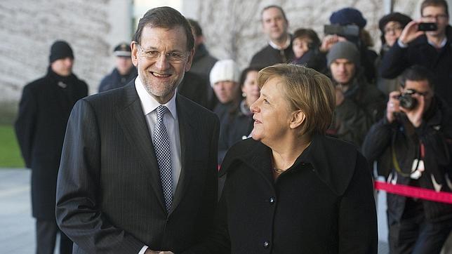 Rajoy a Merkel: «How are you Angela?»