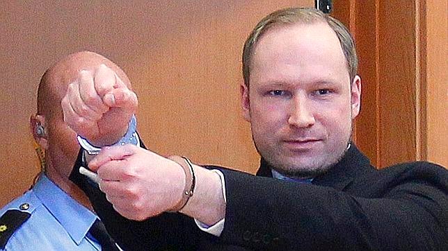 Breivik exige «ser liberado de inmediato»