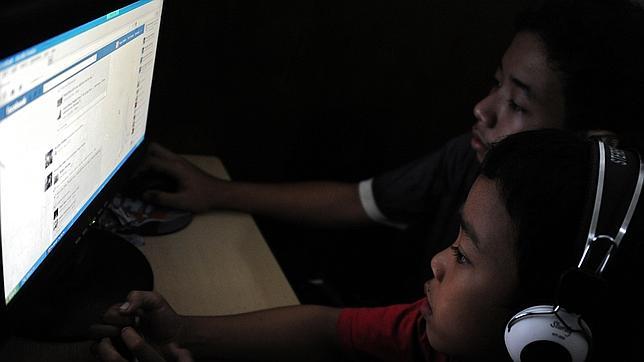 Facebook vale unos 42.000 millones, la mitad de algunas estimaciones