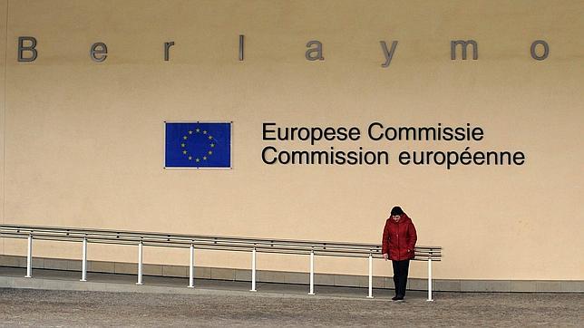 Bruselas bendice la reforma laboral de Rajoy: «Va en la buena dirección»