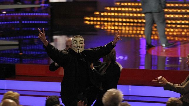 Anonymous ataca la web de la Academia