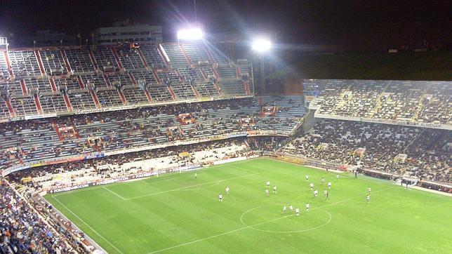 La final de la Copa del Rey se jugará en Mestalla o el Vicente Calderón