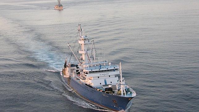 Los piratas somalíes ganaron en rescates 128 millones en 2011, según la ONU