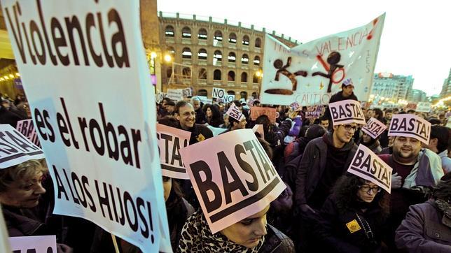 El PSOE afirma que no va a «rehuir la calle» dentro de su «oposición responsable»