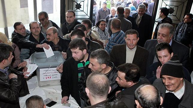 La UE endurecerá hoy las sanciones a Siria