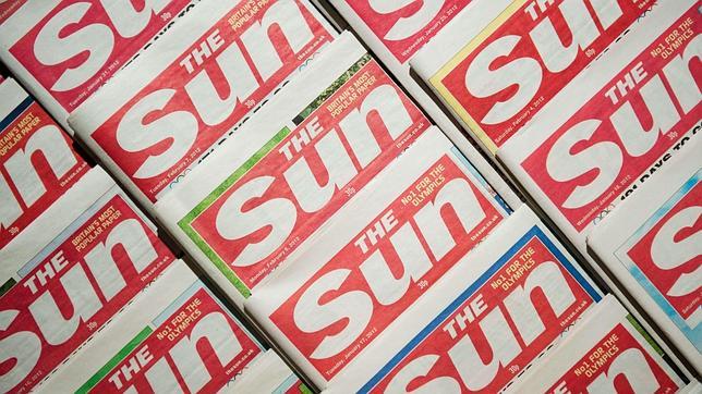 «The Sun on Sunday» vendió 3,26 millones de ejemplares en su primera edición