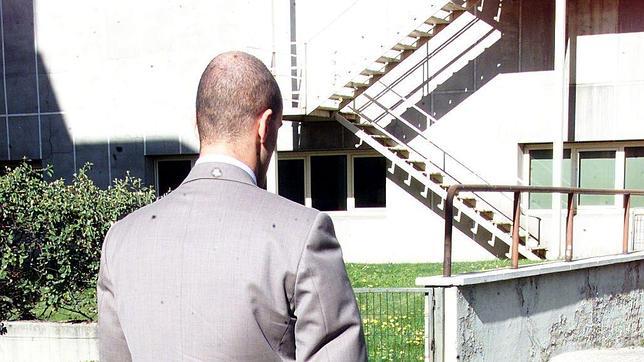 Los escoltas dicen que la reducción en el País Vasco y Navarra ha sido «precipitada»