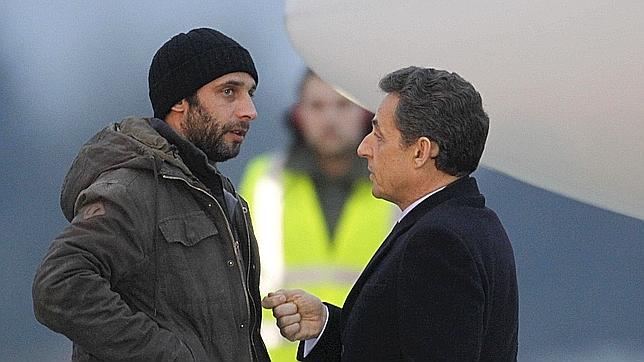 Llegan a Francia los dos periodistas que escaparon de Siria