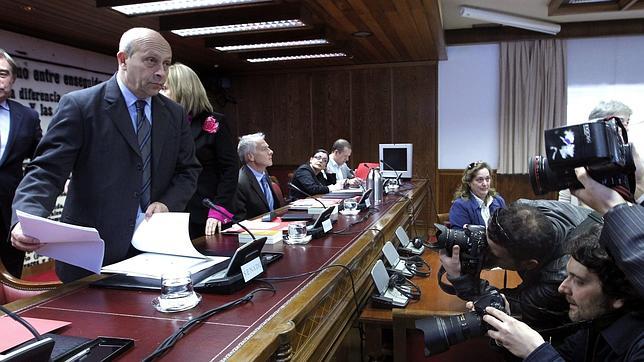 Wert propone una «carta de derechos básicos educativos» para solventar las «graves diferencias» entre CC.AA.