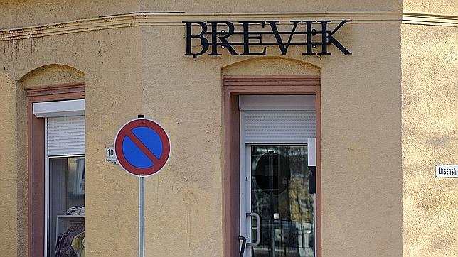 Escándalo en Alemania por una tienda llamada 'Brevik'