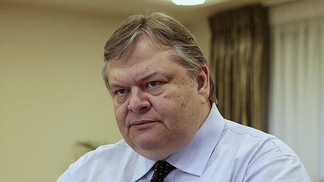 Los bancos más importantes de Grecia aceptan condonar más de la mitad de la deuda