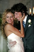 Tras la ruptura, estalla la guerra entre Paulina Rubio y Colate