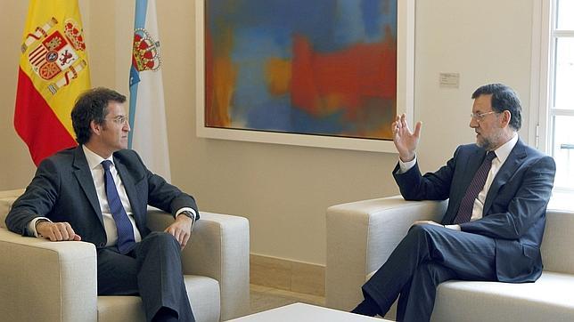 Rajoy se compromete a estudiar una fecha real de la llegada del AVE a Galicia