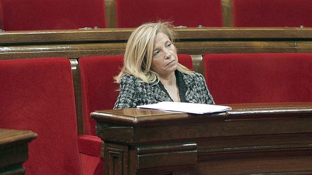 El Gobierno de Mas propone cambiar la ley para obviar la bandera española