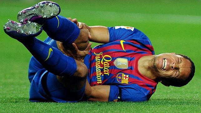 Adriano, sustituido contra el Granada por molestias en los isquiotibiales