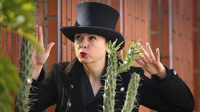 Amélie Nothomb: «Un terrorista de Al Qaida no tiene ningún interés literario»