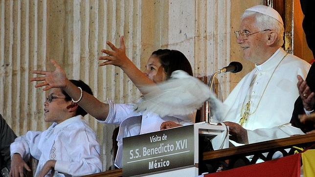 El Papa pide que los niños de México «puedan vivir en paz» sin la violencia de los «narcos»