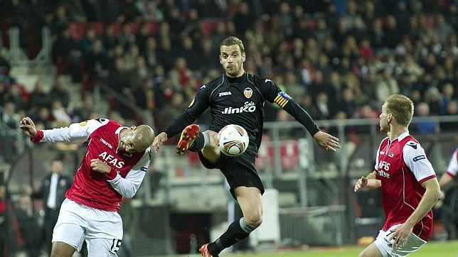 El AZ hurga en la depresión del Valencia