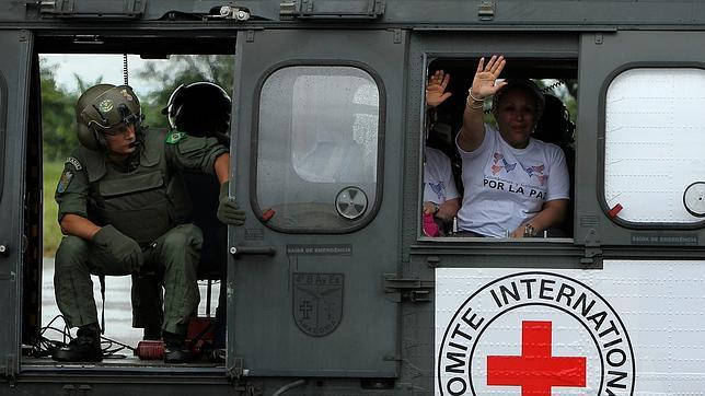 Comienza la operación humanitaria para liberar a diez rehenes de las FARC