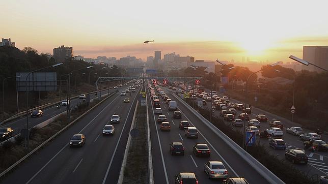 Tráfico advierte que las peores horas para viajar son entre las 15 y las 23 de hoy