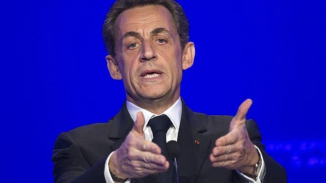 Sarkozy vuelve a arremeter: «¿Cree que los franceses quieren estar como en España?»