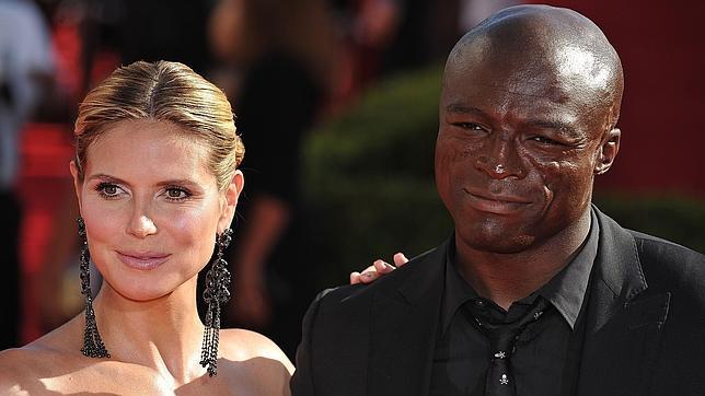 Klum hace oficial su demanda de divorcio sobre Seal