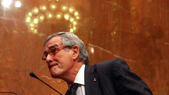 El alcalde de Barcelona censura las inversiones de «dudosa utilidad» como el AVE a Galicia