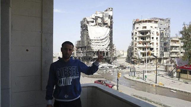 La oposición siria anima a los ciudadanos a manifestarse con la entrada en vigor del alto el fuego