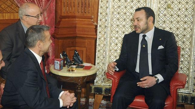 Mohamed VI asegura que no han hallado petróleo en aguas marroquíes