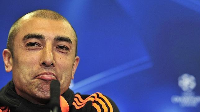 Di Matteo: «A Messi tenemos que pararle entre todos»